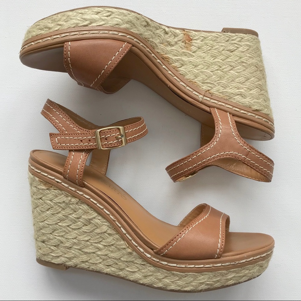 Franco Sarto Size 7.5 Tan Wedge Heels S16